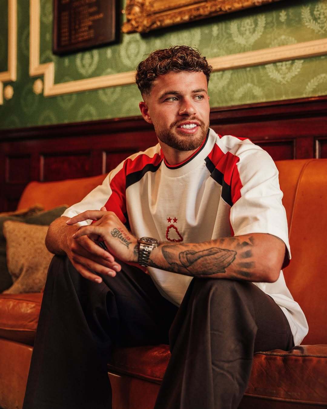 Forest 90s Oversized Panelled White Tee - Image 6